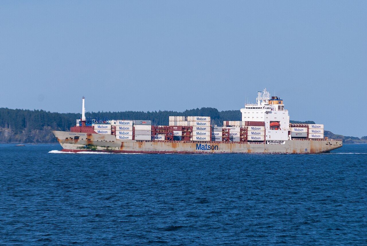 2018-09-05 MATSON TACOMA - IMO 8419154
