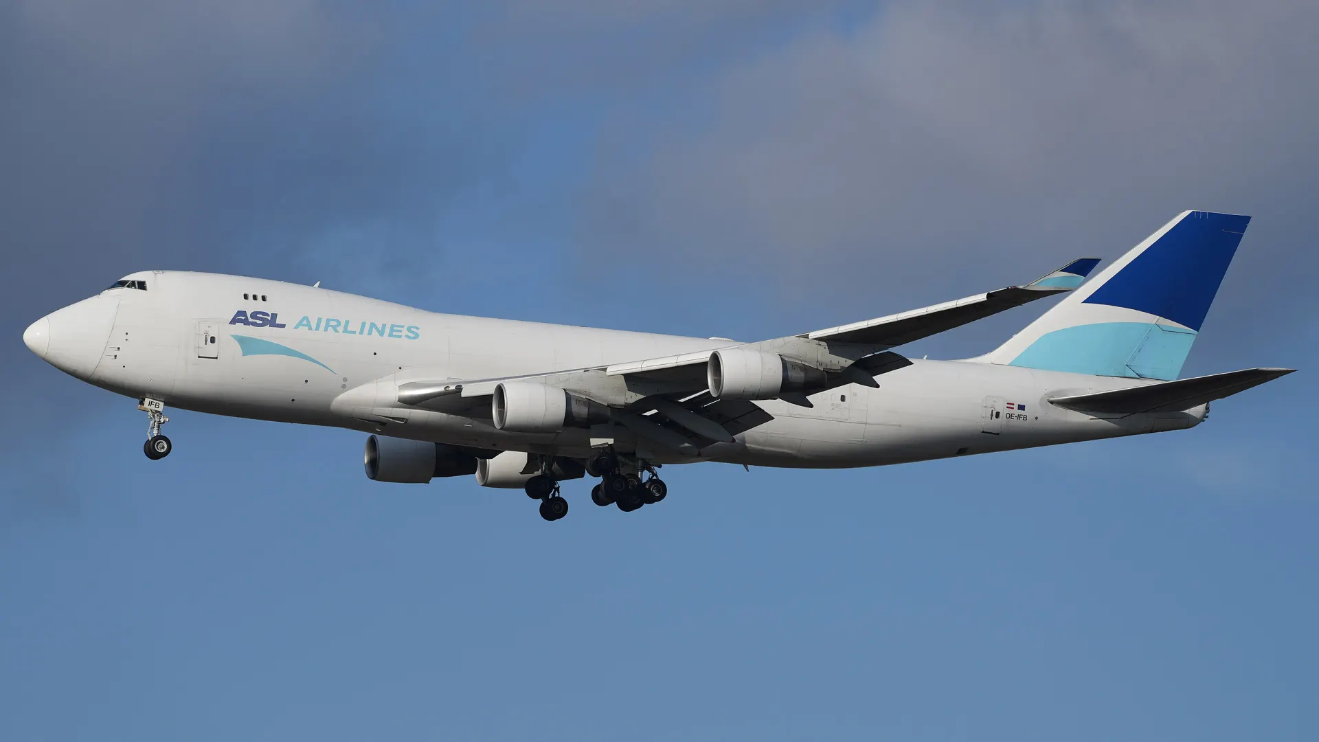 Boeing 747 freighter in flight